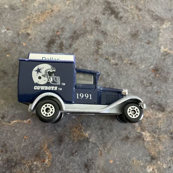 1991 Matchbox NFL Team Collectible Dallas Cowboys 1979 Model A Ford no box used - Picture 5 of 8